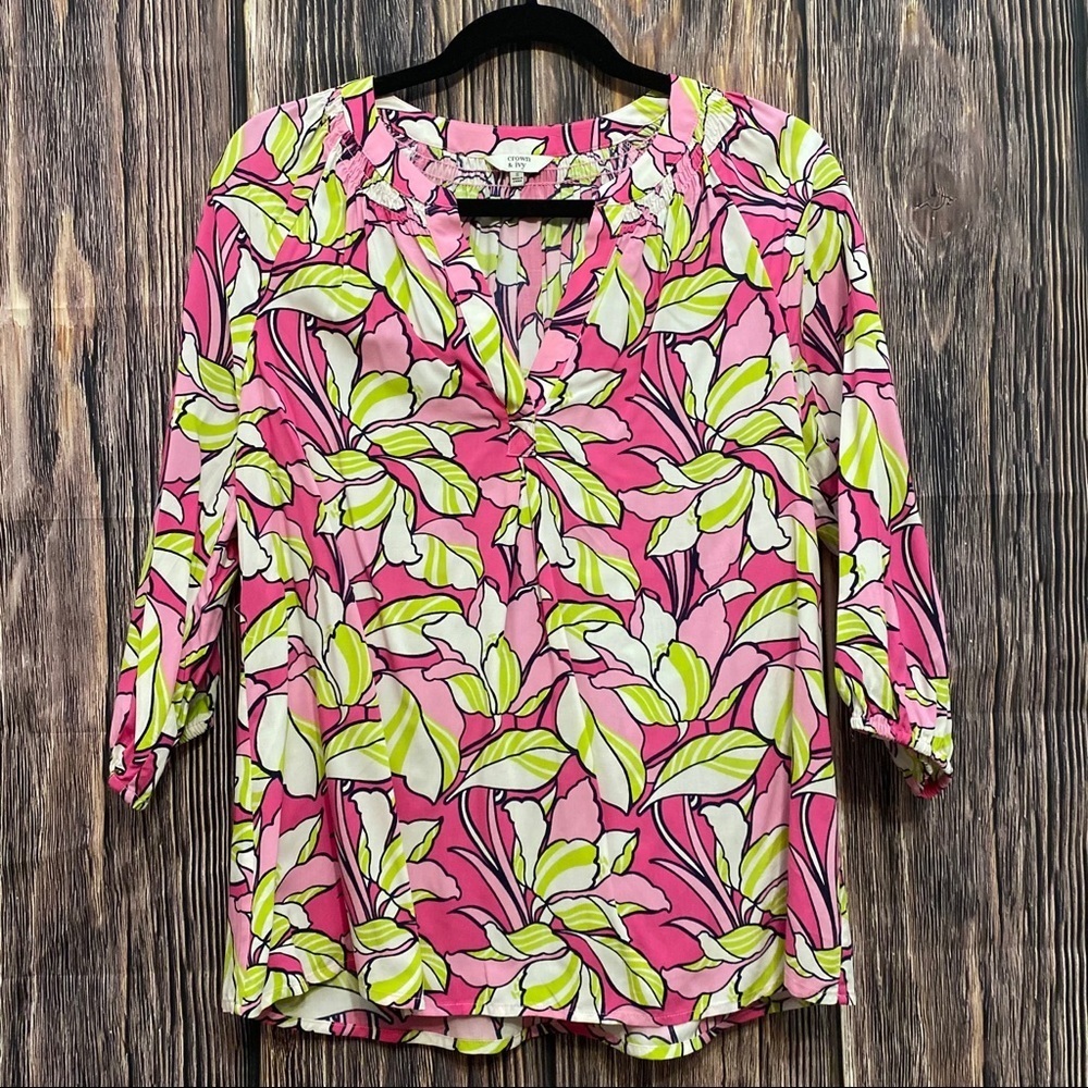 Crown & Ivy | pink and green flower blouse